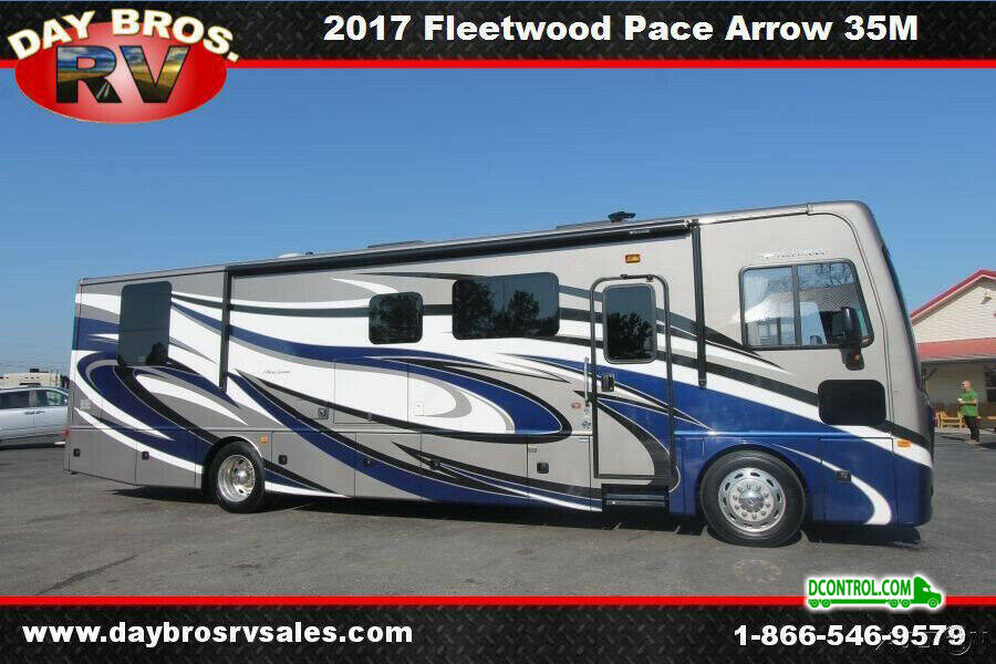 2017 Fleetwood Pace Arrow